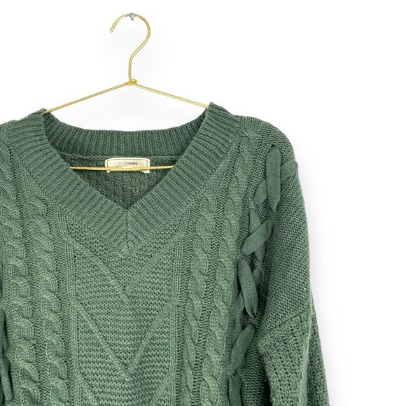 No Comment Women's Green V Neck Long Sleeve Pullover Knit Sweater Cropped M 498 - Picture 2 of 7